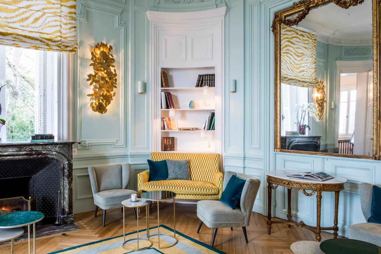 Domaine De La Tortiniere Hotel Veigne Bagian luar foto